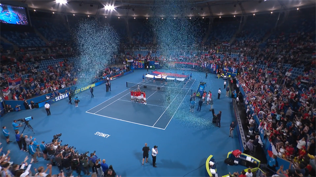 Her løfter Serbia pokalen etter seieren i ATP Cup Her løfter Serbia pokalen etter seieren i ATP Cup