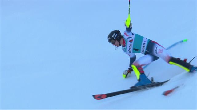 Dans le coup pour la gagne, Noël a tout perdu dans le mur : sa 2e manche en vidéo Dans le coup pour la gagne, Noël a tout perdu dans le mur : sa 2e manche en vidéo