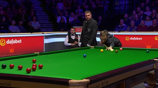 Masters de Londres: Se cansó de pensar... y le salió una pedrada muy afortunada Masters de Londres: Se cansó de pensar... y le salió una pedrada muy afortunada