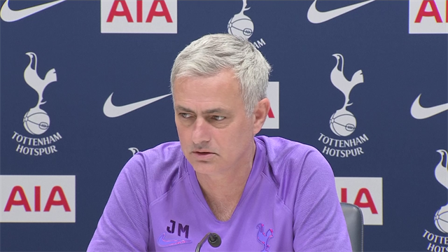 Mourinho: "Non è il miglior Eriksen? Non sono un'idiota, conosco il perché..." Mourinho: "Non è il miglior Eriksen? Non sono un'idiota, conosco il perché..."