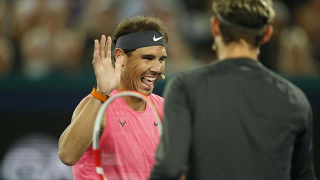 Un doigt d'honneur pour annoncer la combinaison : la blague de Nadal à Djokovic Un doigt d'honneur pour annoncer la combinaison : la blague de Nadal à Djokovic