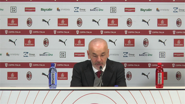 Pioli: "Ibra dà tanto anche se non gioca. Zlatan e Piatek insieme? Tutto è possibile" Pioli: "Ibra dà tanto anche se non gioca. Zlatan e Piatek insieme? Tutto è possibile"