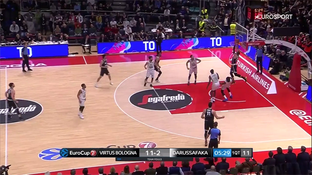 Stefan Markovic ha le visioni: serie di assist spettacolari nella vittoria sul Darussafaka Stefan Markovic ha le visioni: serie di assist spettacolari nella vittoria sul Darussafaka