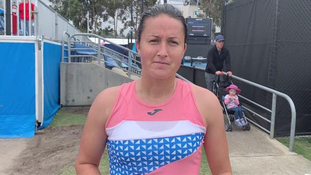 Lara Arruabarrena atiende a Eurosport tras superar otra ronda previa Lara Arruabarrena atiende a Eurosport tras superar otra ronda previa