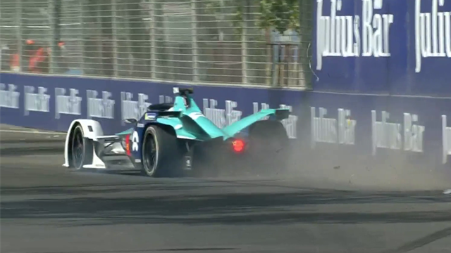 Fórmula E, ePrix de Santiago: Ma Qinghua destroza su coche en los entrenamientos Fórmula E, ePrix de Santiago: Ma Qinghua destroza su coche en los entrenamientos