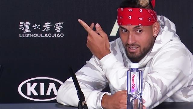 Kyrgios fassungslos nach Journalisten-Frage: "Ist das ernst gemeint?" Kyrgios fassungslos nach Journalisten-Frage: "Ist das ernst gemeint?"