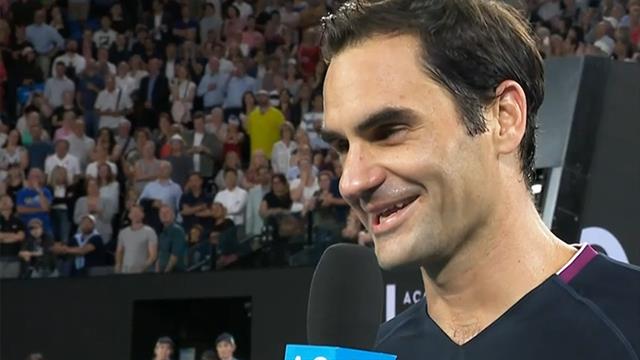 "Wie alt bist du eigentlich?" Coole Reaktion von Federer "Wie alt bist du eigentlich?" Coole Reaktion von Federer