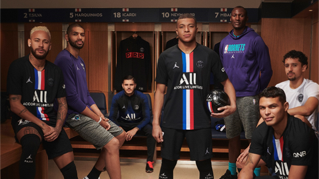 Jordan, drapeau tricolore, Batum : le PSG dévoile son 4e maillot