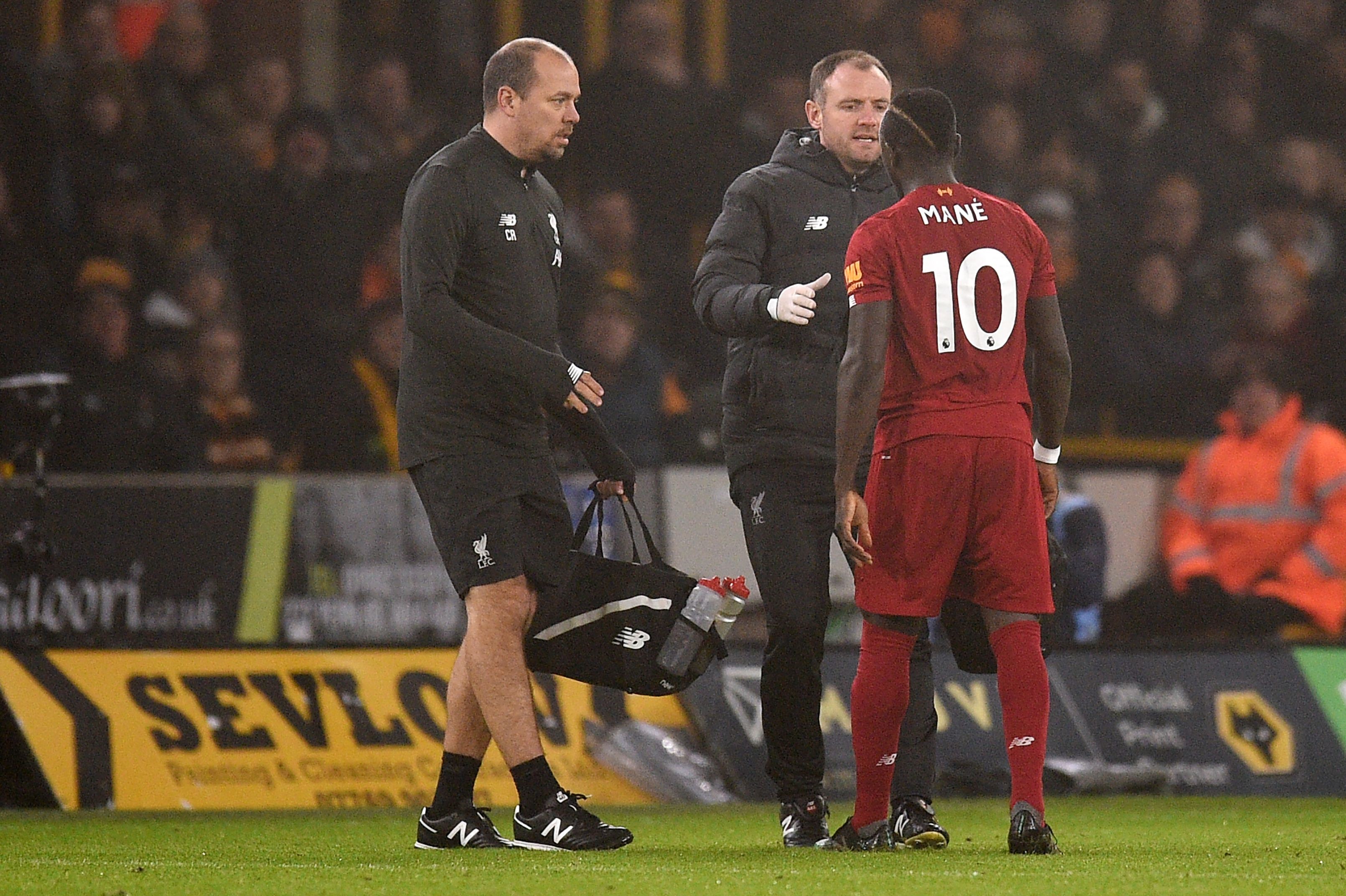 Sadio Mané sort sur blessure lors de Wolverhampton-Liverpool / Premier League