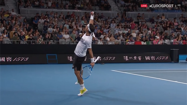 Fabio Fognini incanta Melbourne: pallonetto superbo Fabio Fognini incanta Melbourne: pallonetto superbo