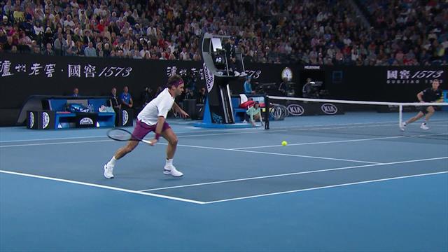 'Fantastic movement, fantastic skill!' - Tremendous flicked winner from Federer 'Fantastic movement, fantastic skill!' - Tremendous flicked winner from Federer