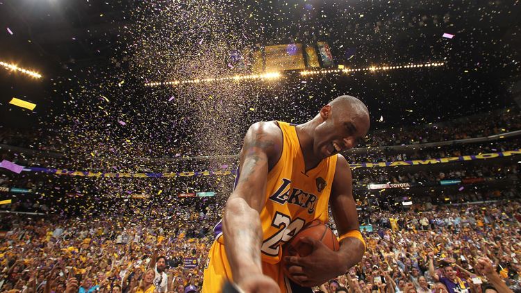 Résultat de recherche d'images pour "kobe bryant dernier match"
