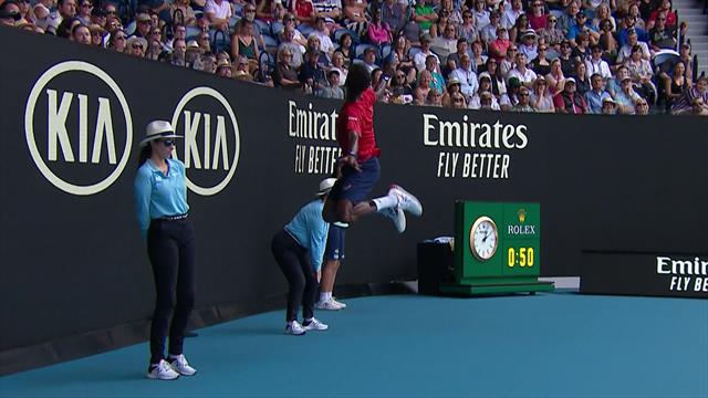 Incredible Monfils basketball-style shot! Incredible Monfils basketball-style shot!