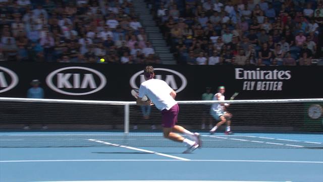 Great passing shot by Sandgren against Federer Great passing shot by Sandgren against Federer