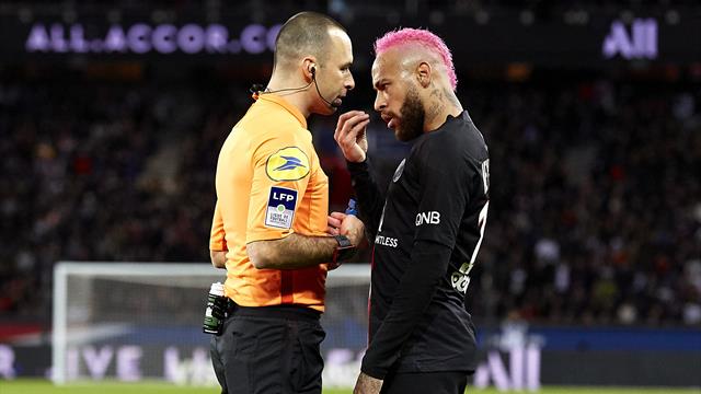 Neymar, cuvinte dure la adresa arbitrului după ce a fost avertizat să nu mai încerce ”artificii”