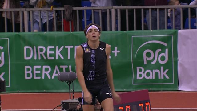 'Everything but the palms of his hands over it!' Duplantis goes for the pole vault world record 'Everything but the palms of his hands over it!' Duplantis goes for the pole vault world record