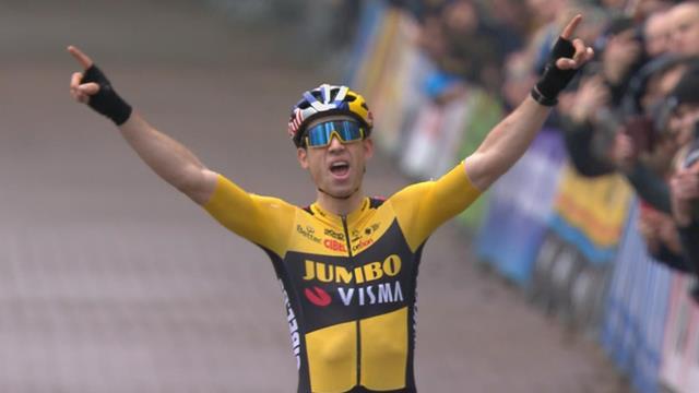 Emotionaler Sieg für Van Aert: Erster Triumph nach schwerem Tour-Sturz Emotionaler Sieg für Van Aert: Erster Triumph nach schwerem Tour-Sturz