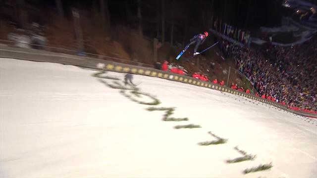 Willingen | Stephan Leyhe verrast vriend en vijand met eerste zege in wereldbeker Willingen | Stephan Leyhe verrast vriend en vijand met eerste zege in wereldbeker