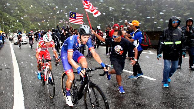 Durchs Sauwetter zur Bergankunft: So lief die Königsetappe in die Genting Highlands Durchs Sauwetter zur Bergankunft: So lief die Königsetappe in die Genting Highlands
