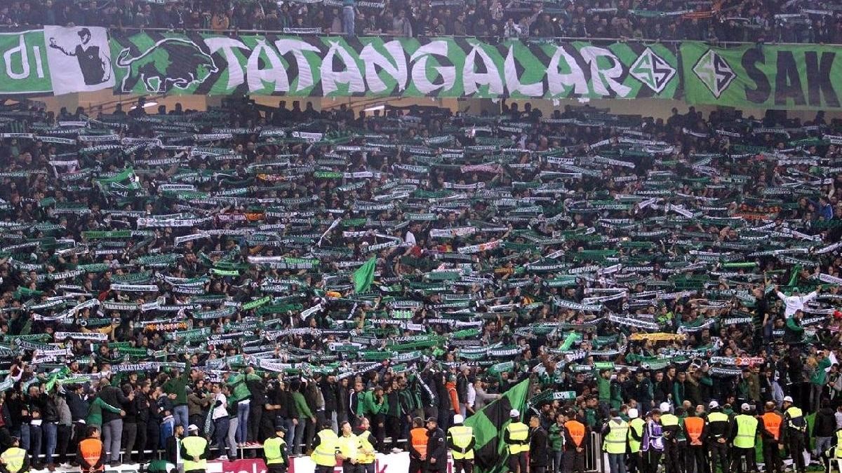 Sakaryaspor taraftar grubu Tatangalar