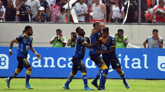 Comienza el campeonato ecuatoriano con 16 equipos y Delfín como campeón defensor