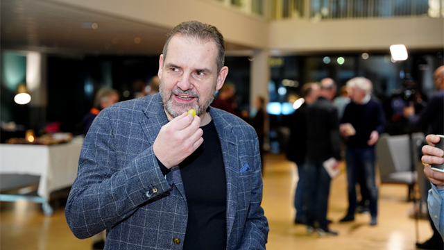 Reagerer på nestlederens uttalelser: – Skjemmer debatten Reagerer på nestlederens uttalelser: – Skjemmer debatten