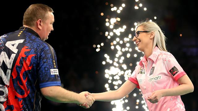 Fallon Sherrock draws on Premier League darts debut