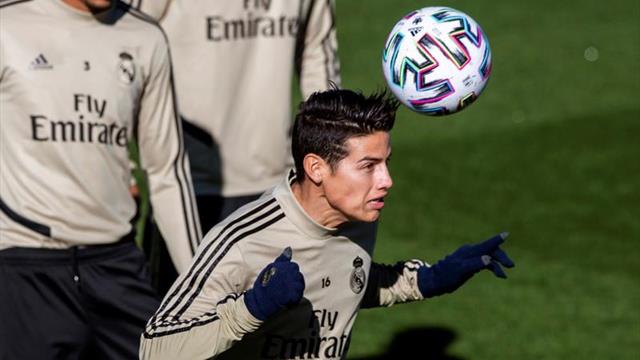 James ya trabaja con el grupo y Mariano corre sobre el césped
