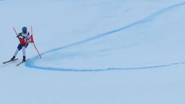 "Tut das weh...": Schmerzhafter Kronjuwelen-Treffer beim Super-G "Tut das weh...": Schmerzhafter Kronjuwelen-Treffer beim Super-G
