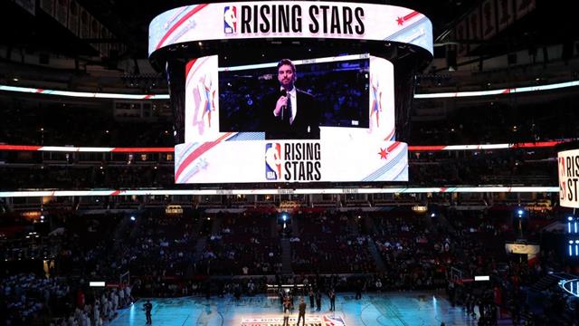 🏀 😥 Un "destrozado" Pau Gasol rindió homenaje a Kobe y Stern en el arranque del All Star