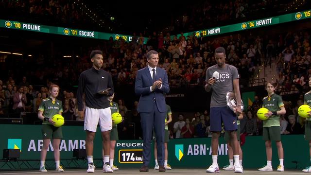Monfils remercie son staff après son doublé : "Cela a été deux semaines incroyables" Monfils remercie son staff après son doublé : "Cela a été deux semaines incroyables"