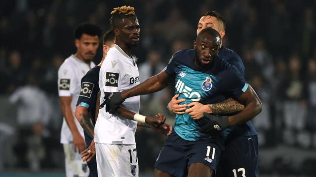 Nach rassistischen Beleidigungen: Porto-Siegtorschütze Marega geht vom Platz Nach rassistischen Beleidigungen: Porto-Siegtorschütze Marega geht vom Platz
