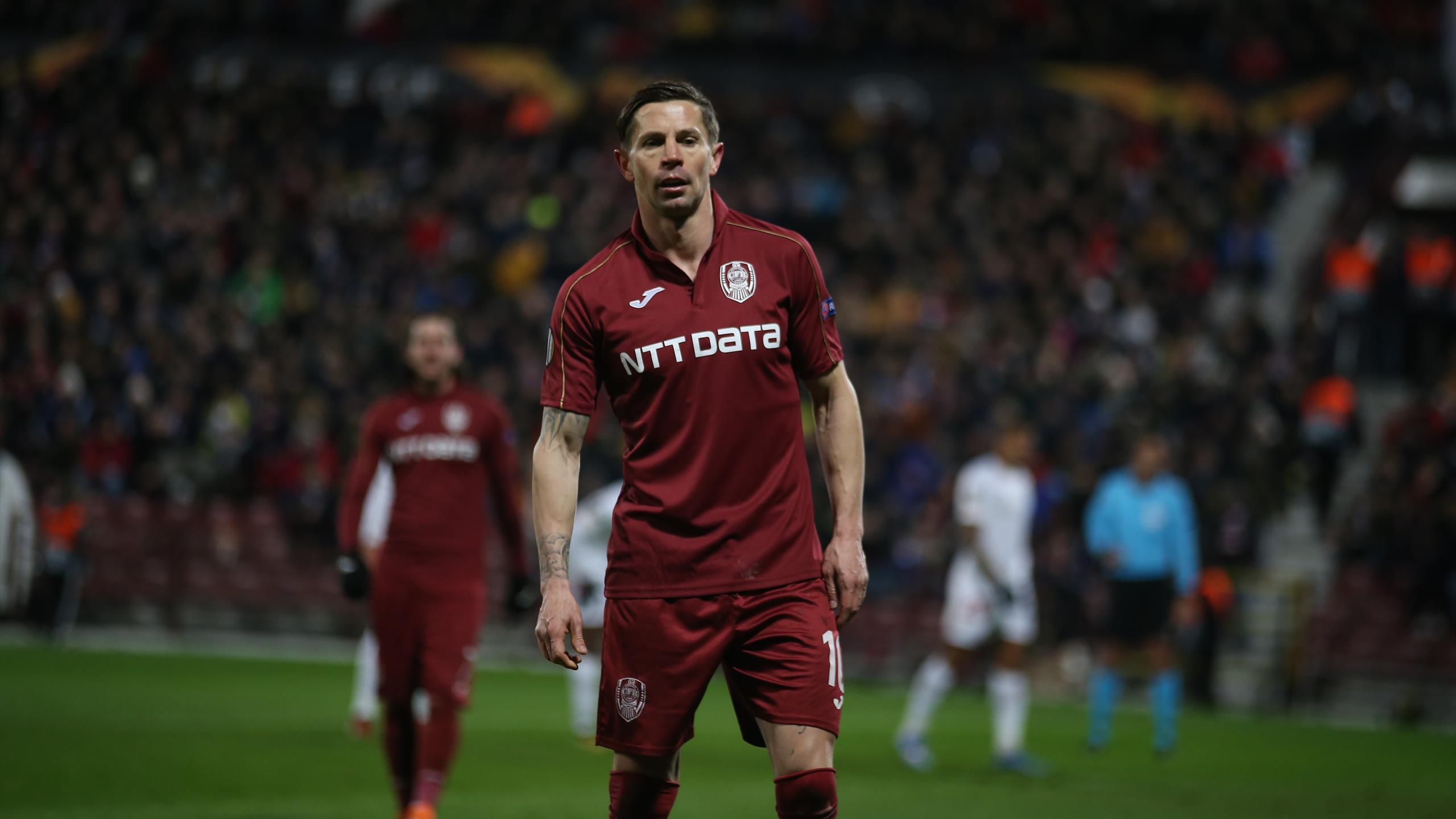 Foot En Roumanie, le championnat reprendra le 12 juin Eurosport