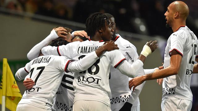 Rennes ne rate pas le coche, Metz enfonce Amiens