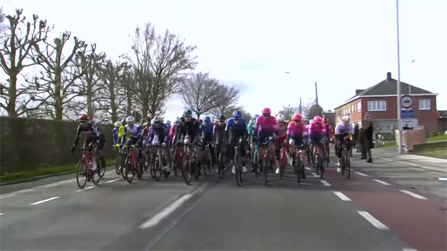 Kuurne-Brussel-Kuurne | Kasper Asgreen stunt met prachtige solo Kuurne-Brussel-Kuurne | Kasper Asgreen stunt met prachtige solo