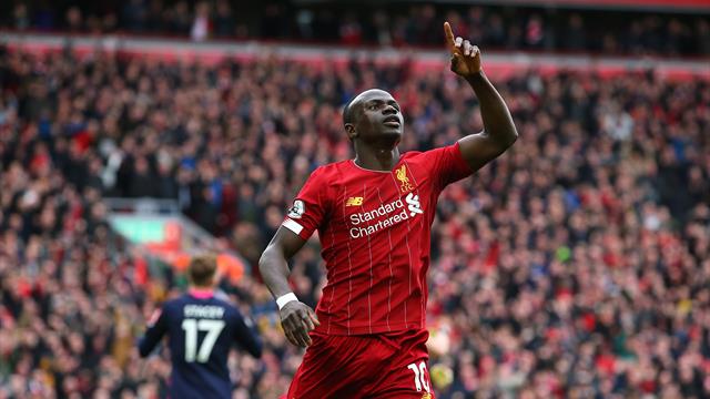 La Premier League va plus loin : le championnat suspendu au moins jusqu'au 30 avril