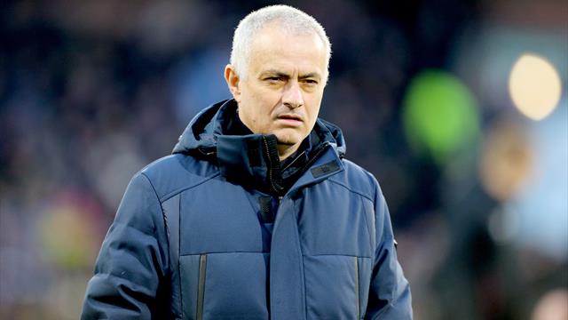 Mourinho s'en prend à Ndombele : "Quelqu'un doit réaliser qu'on est en Premier League"
