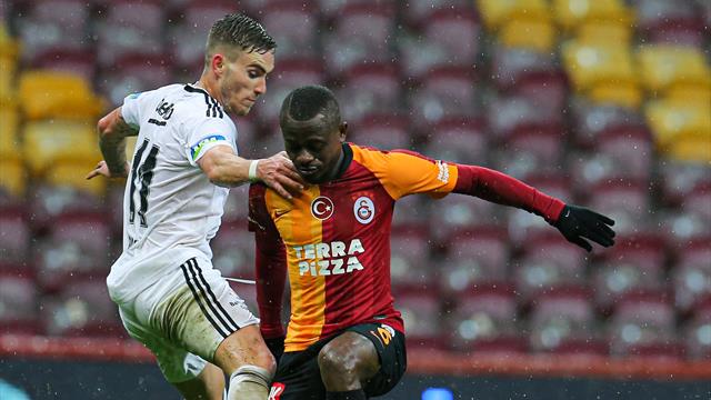 Pas de spectateurs, pas de but : le derby d'Istanbul a déçu
