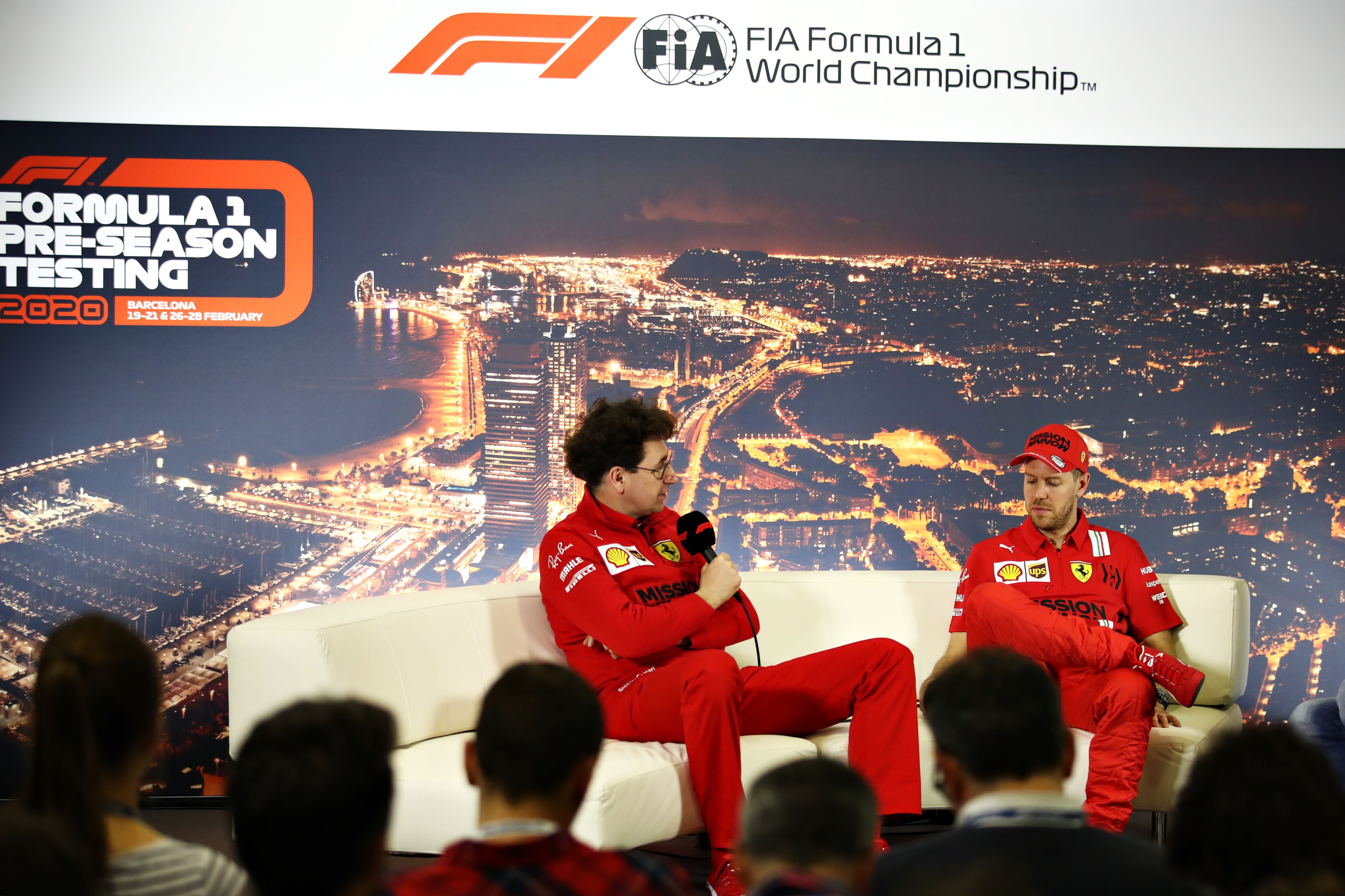 Mattia Binotto et Sebastian Vettel (Ferrari) à Montmelo le 26 février 2020