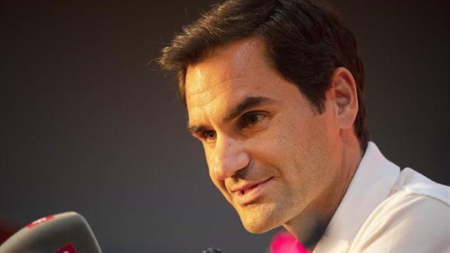 Roger Federer dona un millón de francos suizos para las familias de Suiza