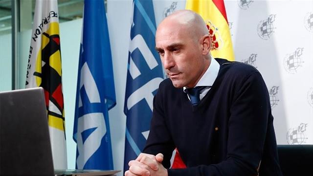 Rubiales ofrece a LaLiga buscar financiación de 500 millones Rubiales ofrece a LaLiga buscar financiación de 500 millones