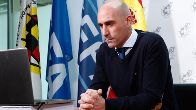 Rubiales: "Sería muy injusto vetar a los jugadores de 24 años"
