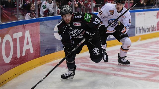 DEL: Straubing holt Wolfsburger Latta