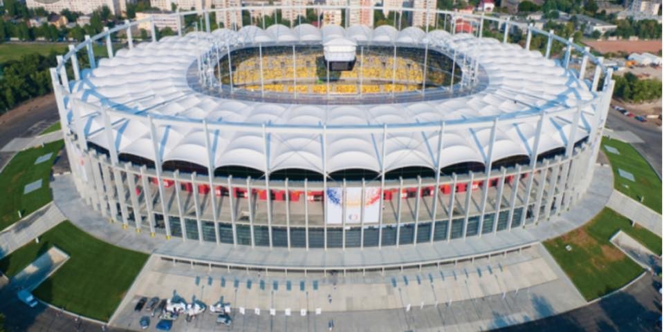 Estadio Nacional de Bucarest, vista exterior. 