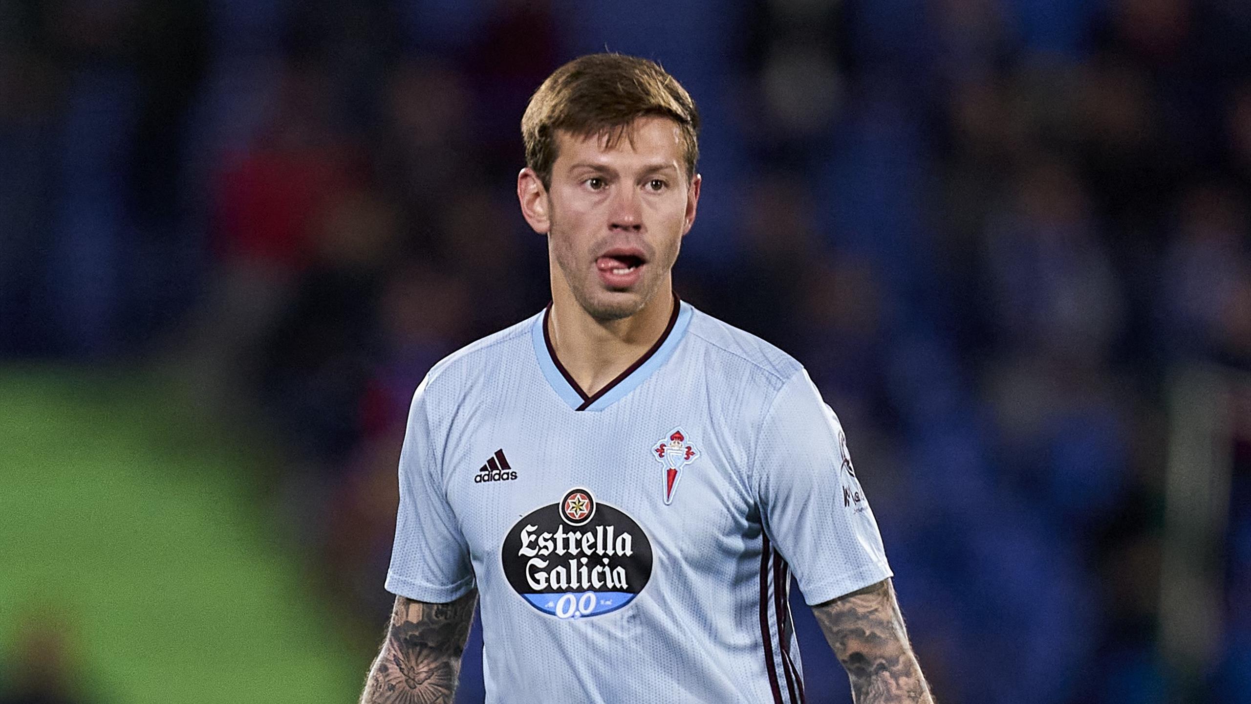 Football news - Russian Smolov breaks Spain's lockdown to return home ...