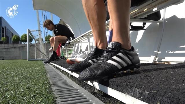 Los árbitros vuelven a pisar césped para preparar la vuelta a la competición Los árbitros vuelven a pisar césped para preparar la vuelta a la competición
