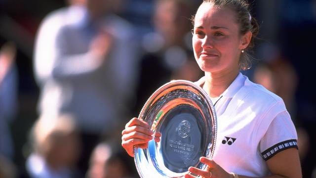 #YouSayWePlay: El inconsolable llanto de Martina Hingis tras perder la final de Roland-Garros 1999 #YouSayWePlay: El inconsolable llanto de Martina Hingis tras perder la final de Roland-Garros 1999