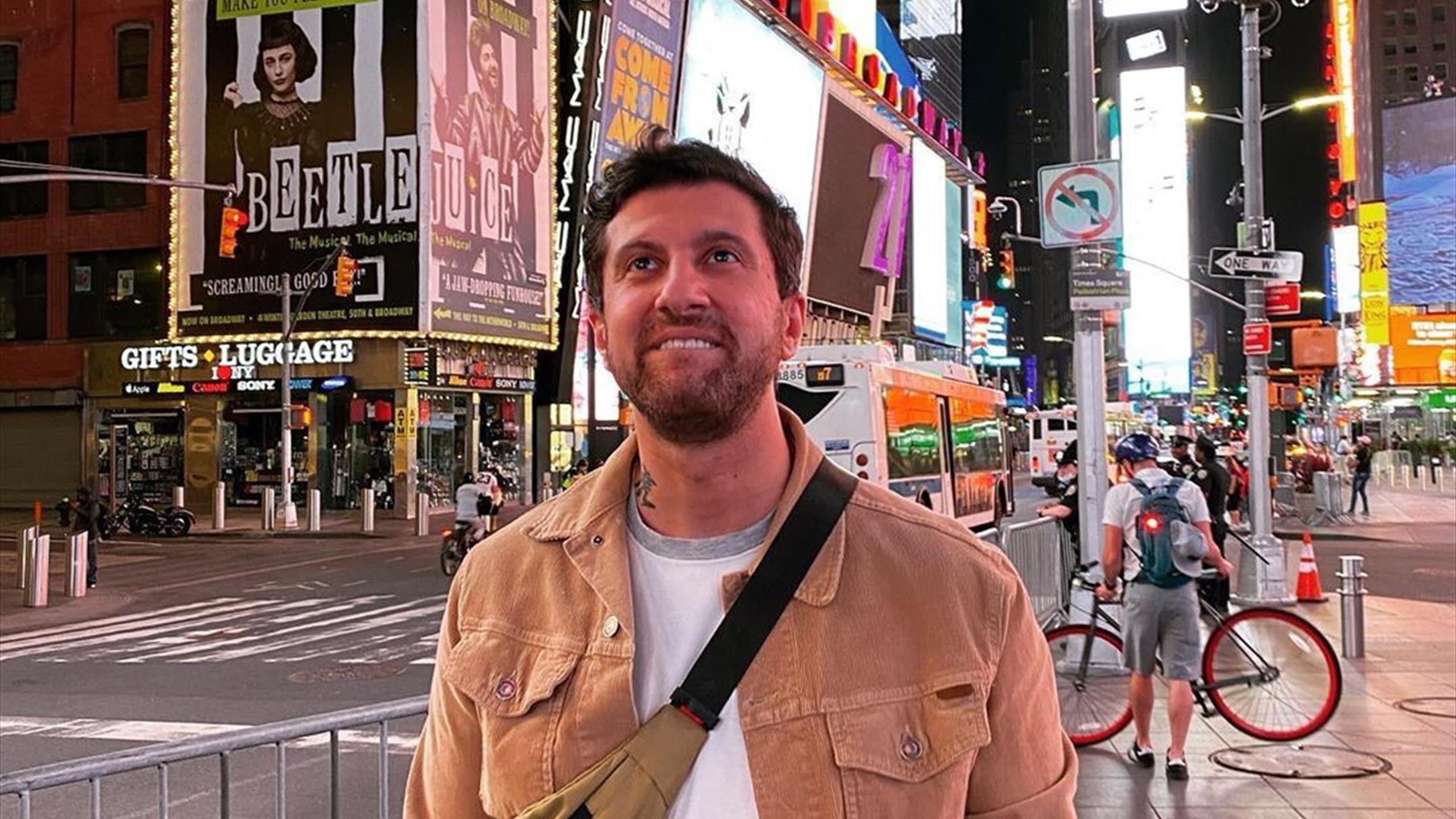 Амиран сардаров блогер. Амиран сардаров блогер. Амиран сардаров. Амиран сардаров кто это. Амиран узбек.