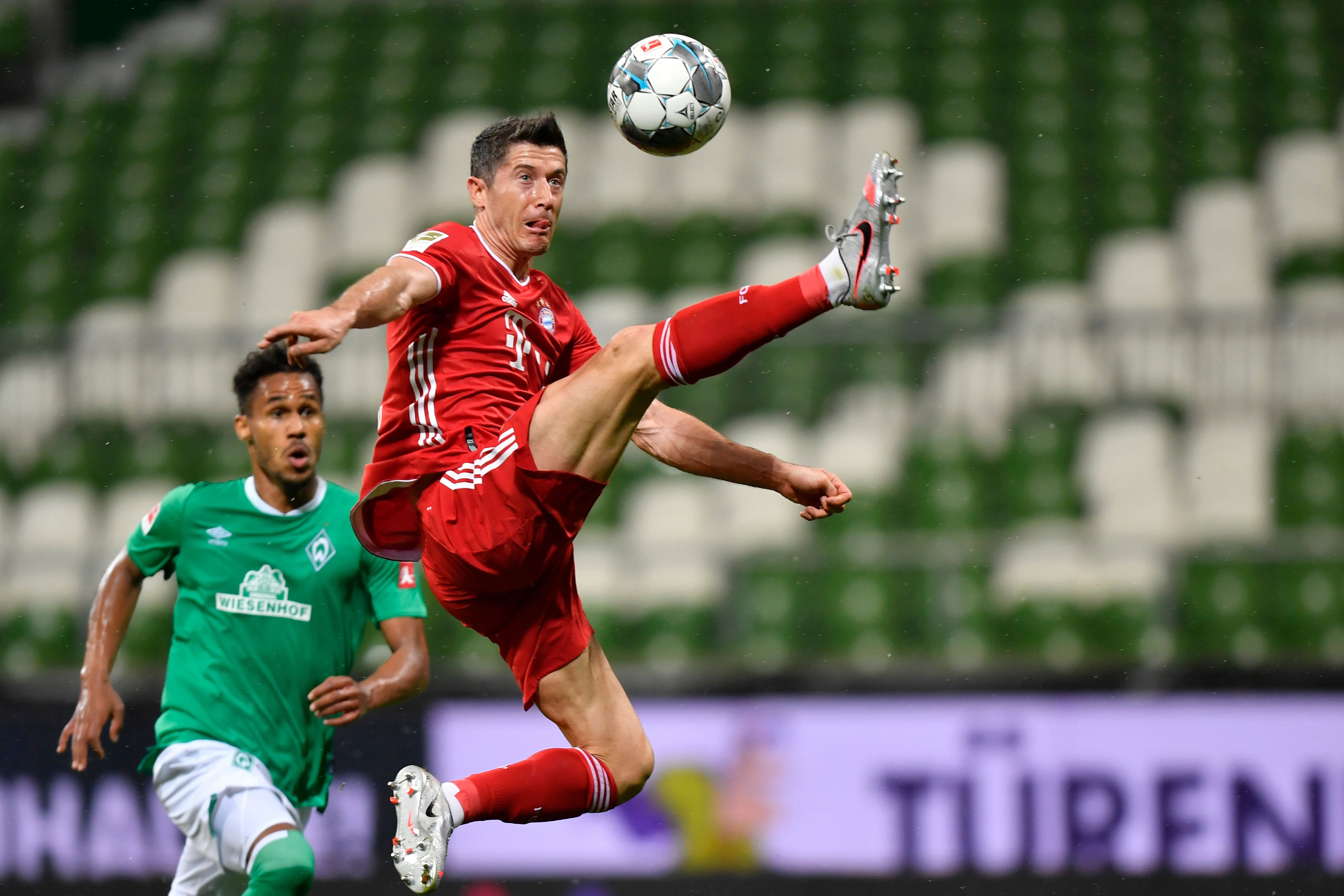 Robert Lewandowski - SV Werder Bremen vs. FC Bayern München