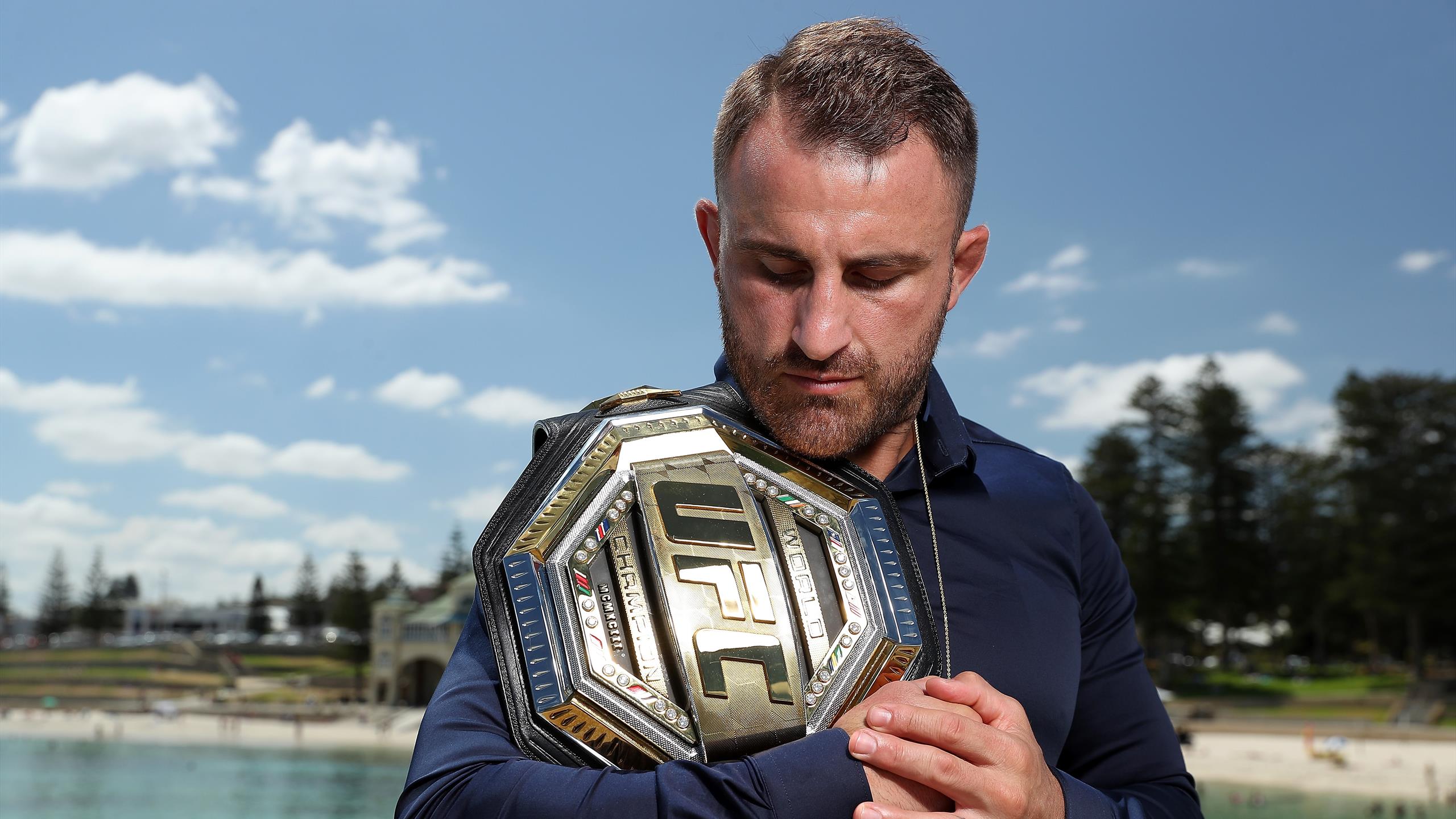 Министр спорта хабибов